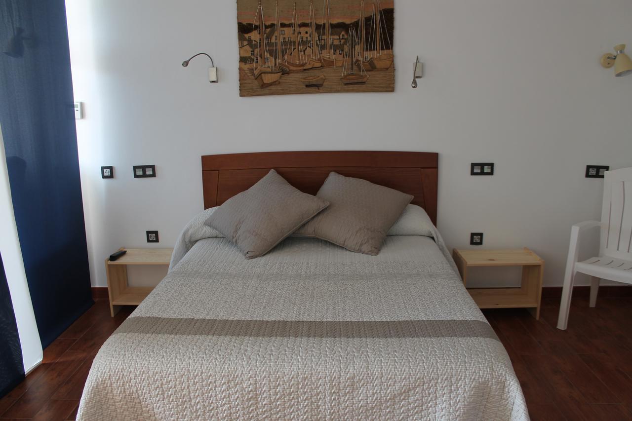 Apartamentos Turisticos Vistademar Луарка Екстериор снимка
